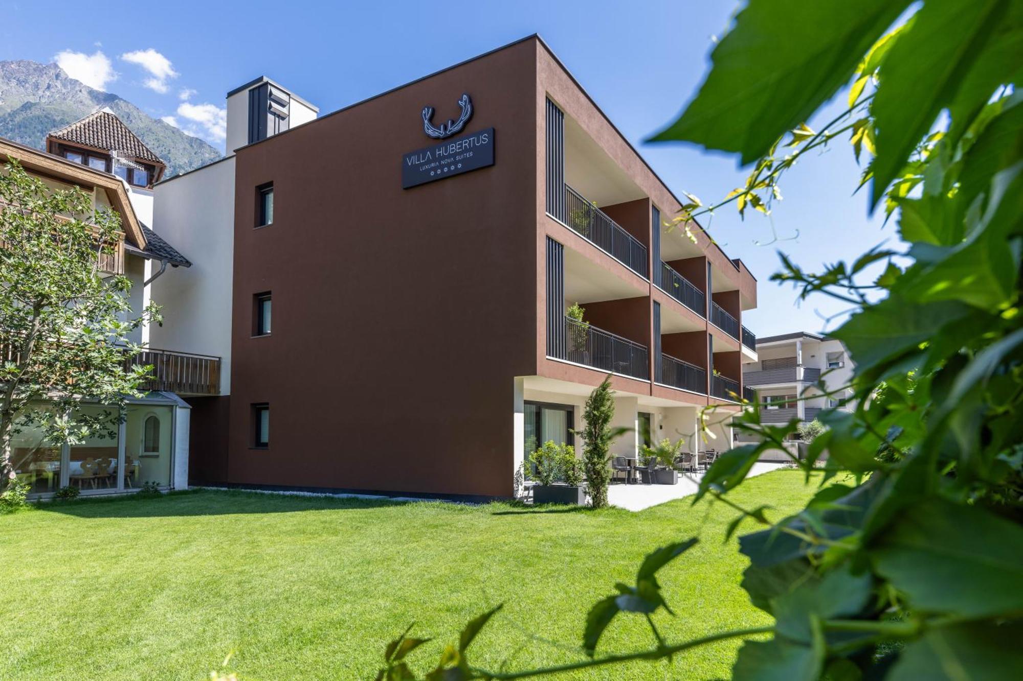 Villa Hubertus Luxuria Nova Suites - Adults Friendly Naturns Exteriör bild